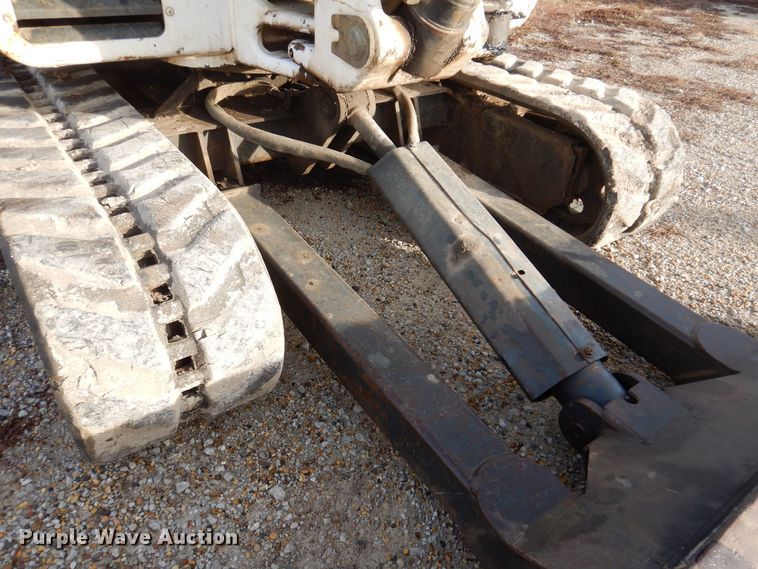 image for item DK2093 2004 Bobcat 334  mini excavator