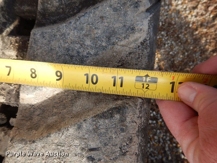 image for item DK2093 2004 Bobcat 334  mini excavator