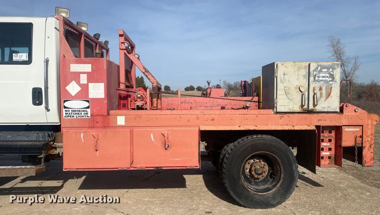 image for item DN8147 2010 International 7000  flatbed truck