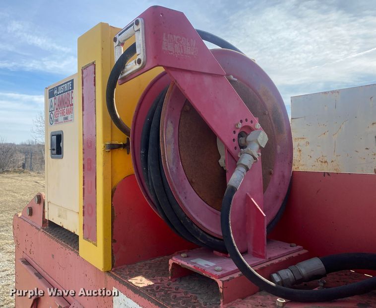 image for item DN8147 2010 International 7000  flatbed truck