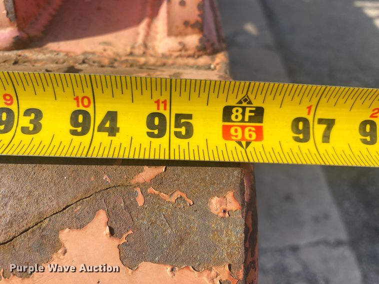 image for item DN8147 2010 International 7000  flatbed truck