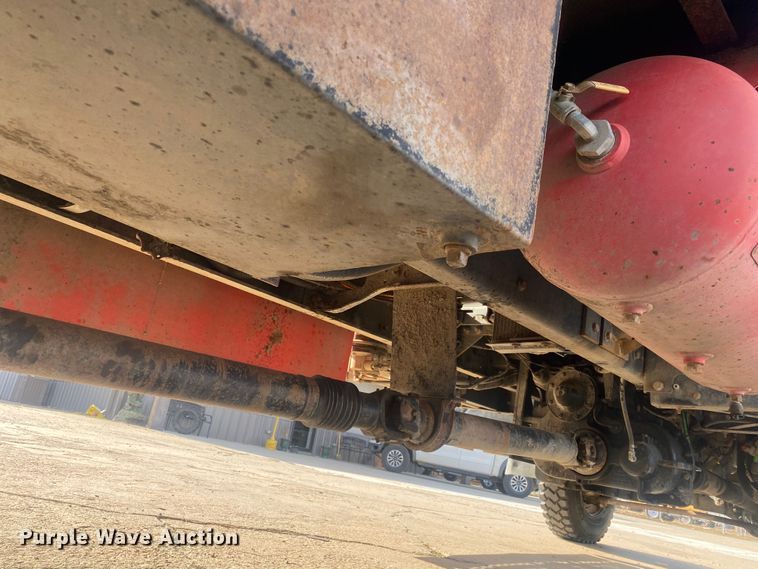 image for item DN8147 2010 International 7000  flatbed truck