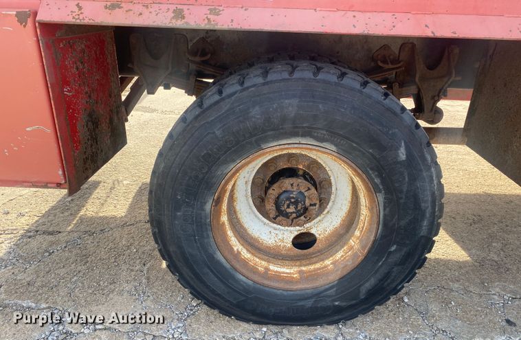 image for item DN8147 2010 International 7000  flatbed truck