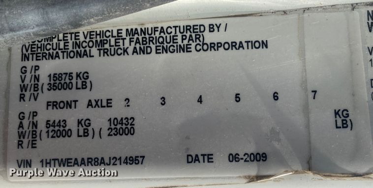 image for item DN8147 2010 International 7000  flatbed truck