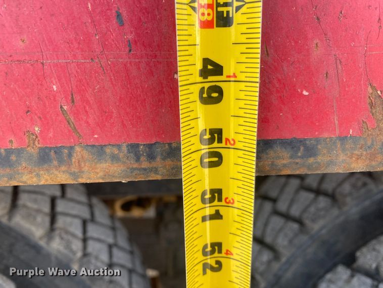 image for item DN8148 1990 Peterbilt 375  dump truck