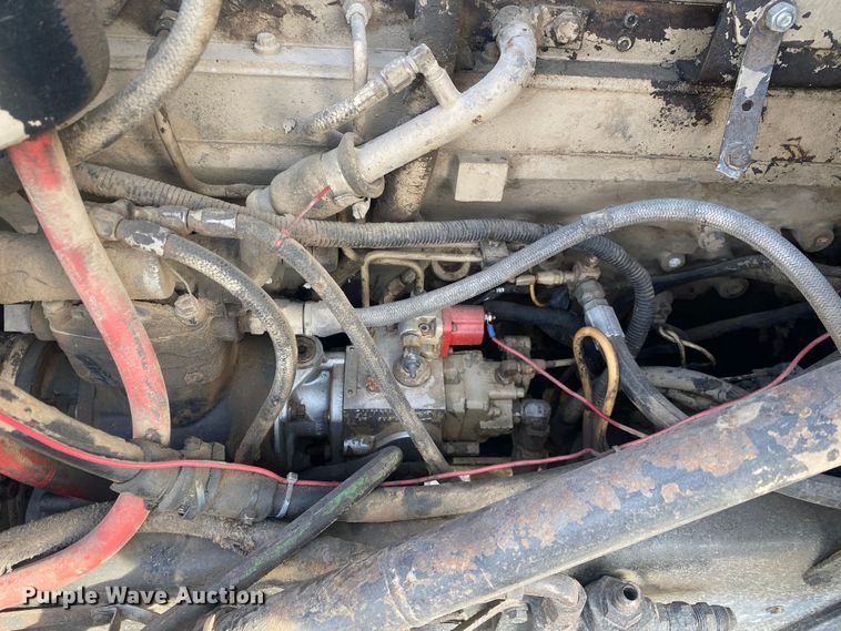 image for item DN8148 1990 Peterbilt 375  dump truck