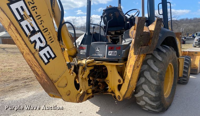 image for item DN8149 2006 John Deere 310G  backhoe