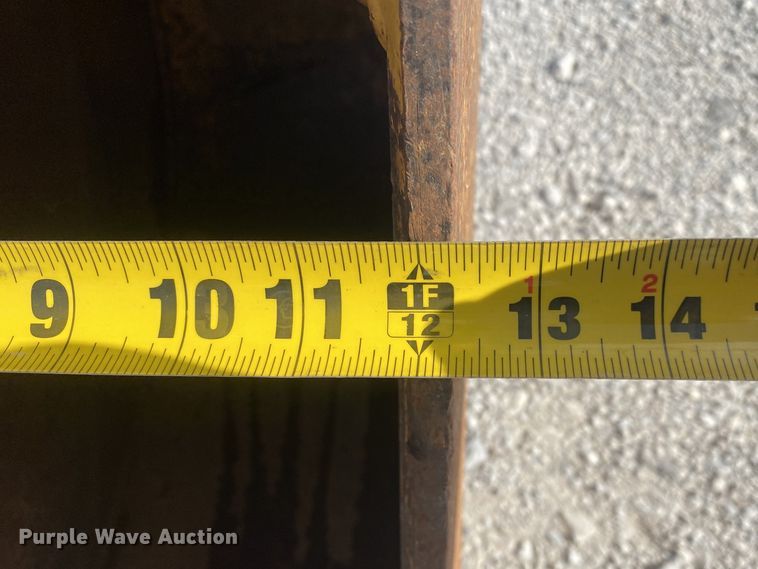 image for item DN8149 2006 John Deere 310G  backhoe