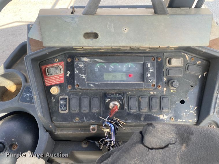 image for item DN8149 2006 John Deere 310G  backhoe