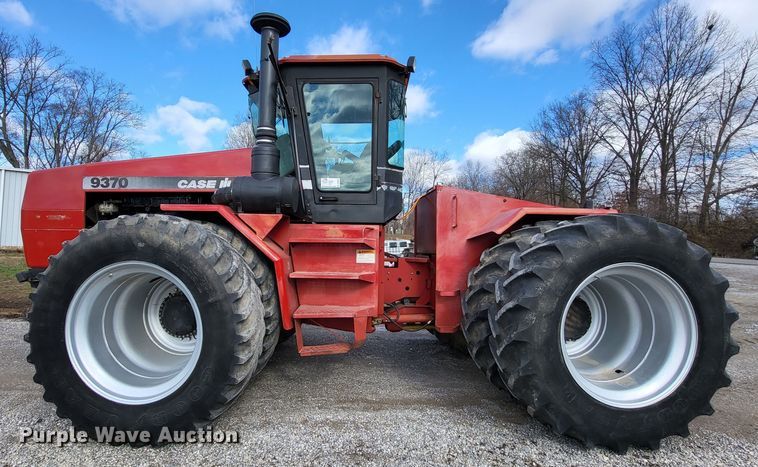 image for item DO3537 1998 Case IH 9370 Steiger  4WD tractor