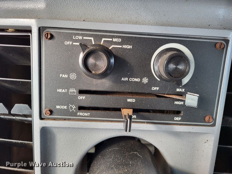 image for item DO3537 1998 Case IH 9370 Steiger  4WD tractor