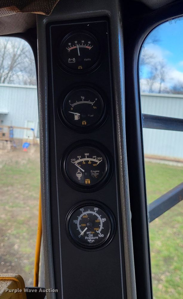 image for item DO3537 1998 Case IH 9370 Steiger  4WD tractor