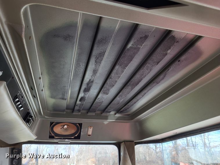 image for item DO3537 1998 Case IH 9370 Steiger  4WD tractor