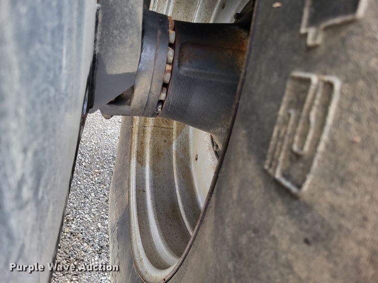 image for item DO3537 1998 Case IH 9370 Steiger  4WD tractor