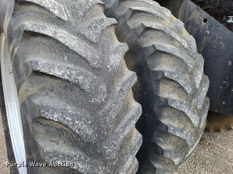 image for item DO3537 1998 Case IH 9370 Steiger  4WD tractor