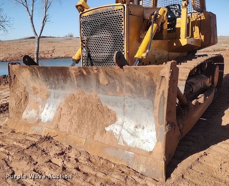 image for item DO3697 1979 John Deere 850E  dozer