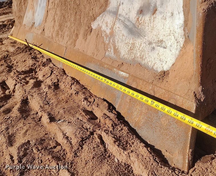 image for item DO3697 1979 John Deere 850E  dozer