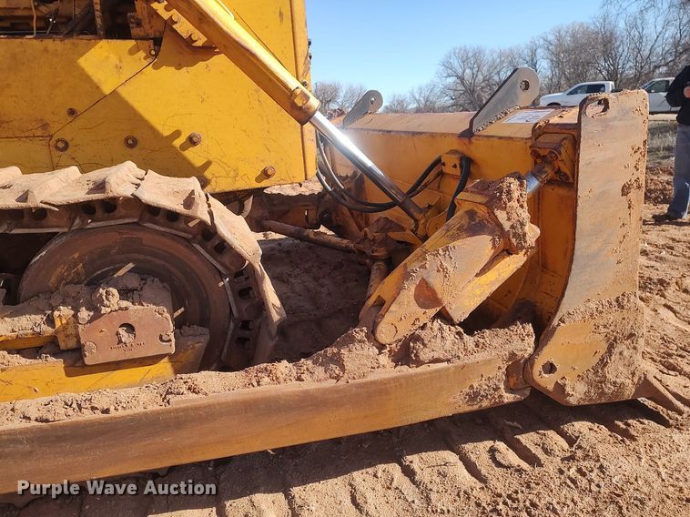 image for item DO3697 1979 John Deere 850E  dozer