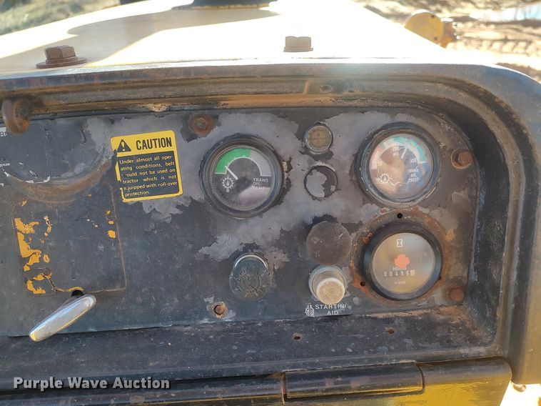 image for item DO3697 1979 John Deere 850E  dozer