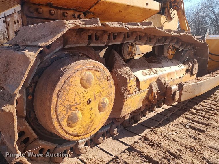 image for item DO3697 1979 John Deere 850E  dozer