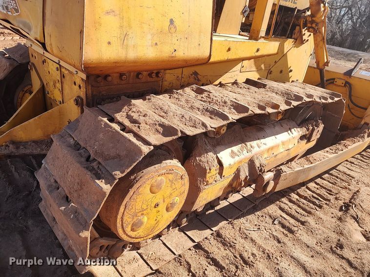 image for item DO3697 1979 John Deere 850E  dozer