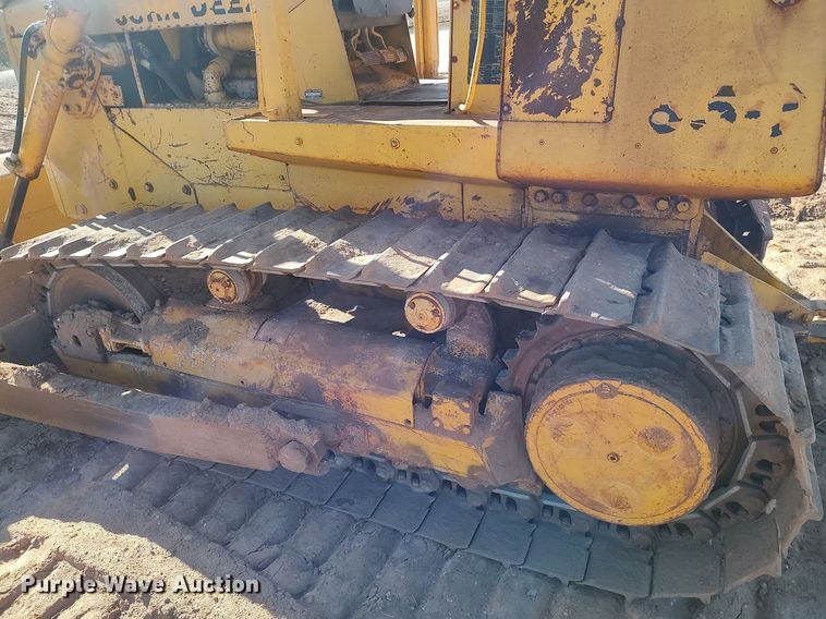 image for item DO3697 1979 John Deere 850E  dozer
