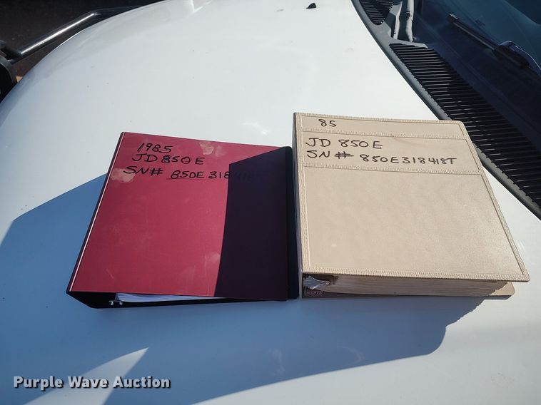 image for item DO3697 1979 John Deere 850E  dozer