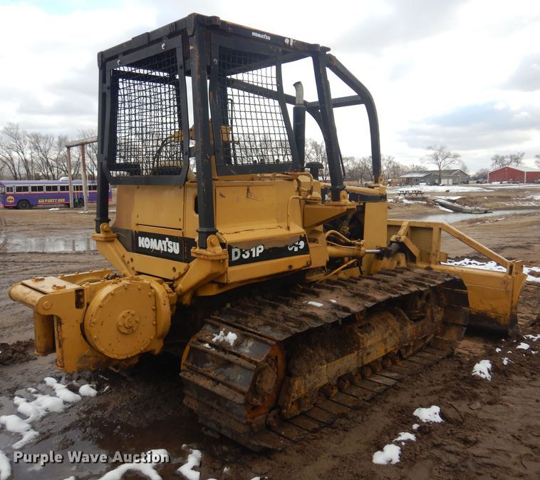 image for item DO3699 1982 Komatsu D31P-17  dozer