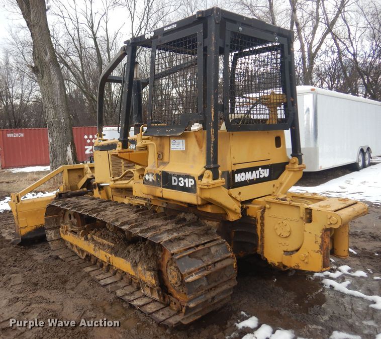 image for item DO3699 1982 Komatsu D31P-17  dozer