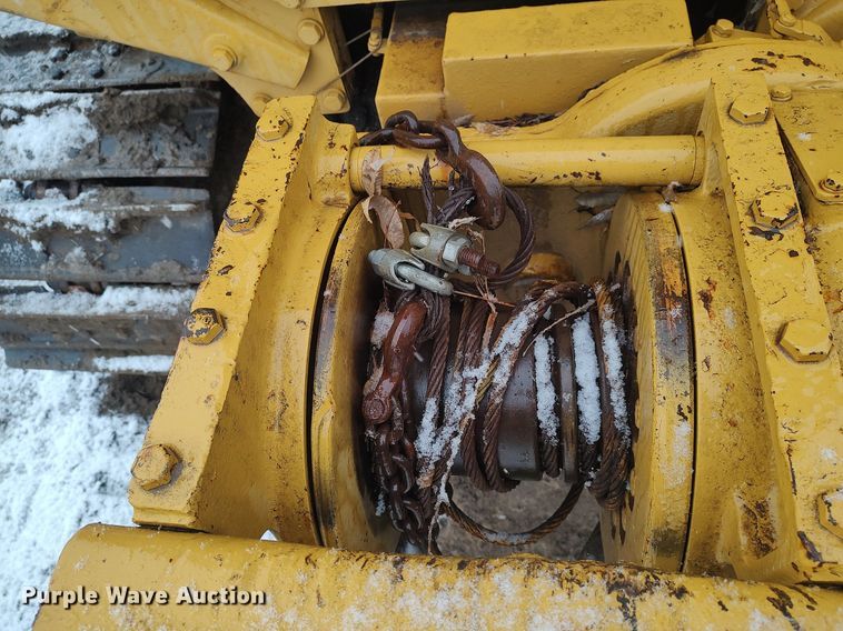 image for item DO3699 1982 Komatsu D31P-17  dozer