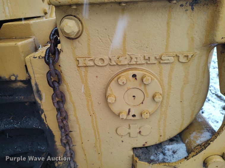 image for item DO3699 1982 Komatsu D31P-17  dozer
