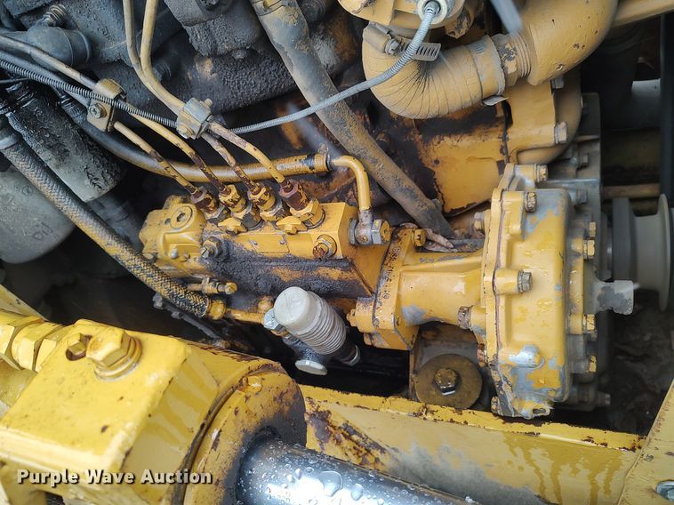 image for item DO3699 1982 Komatsu D31P-17  dozer