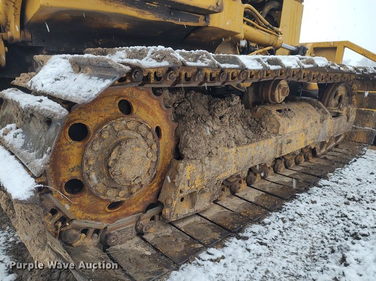 image for item DO3699 1982 Komatsu D31P-17  dozer