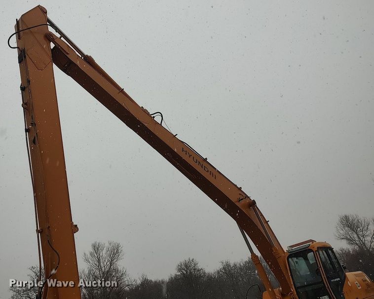 image for item DO3700 2000 Hyundai Robex 290 LC-3  excavator