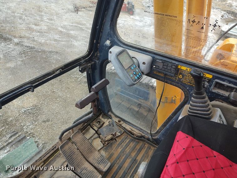 image for item DO3700 2000 Hyundai Robex 290 LC-3  excavator