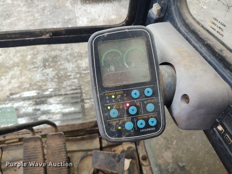 image for item DO3700 2000 Hyundai Robex 290 LC-3  excavator