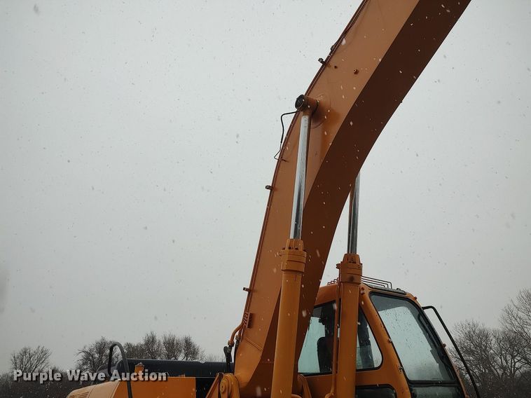 image for item DO3700 2000 Hyundai Robex 290 LC-3  excavator