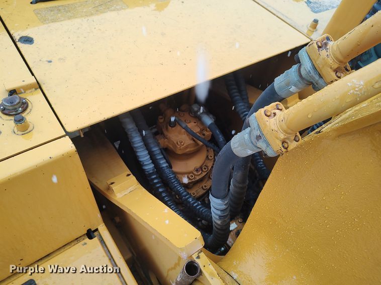 image for item DO3700 2000 Hyundai Robex 290 LC-3  excavator