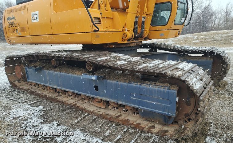 image for item DO3700 2000 Hyundai Robex 290 LC-3  excavator