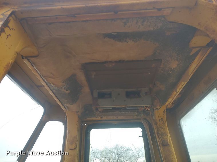 image for item DO3712 1987 Fiat-Allis FR20  wheel loader