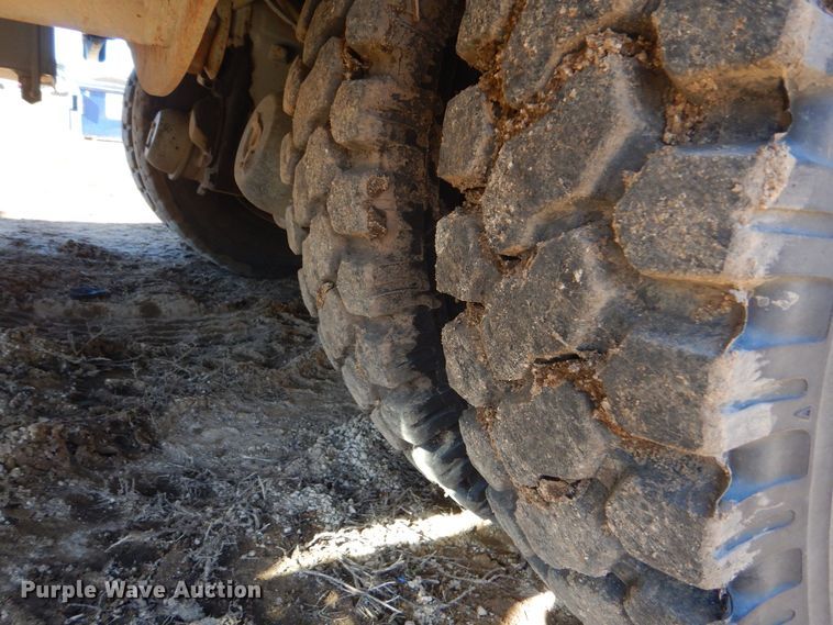 image for item DP8608 Gradall XL4100 ii  wheeled excavator