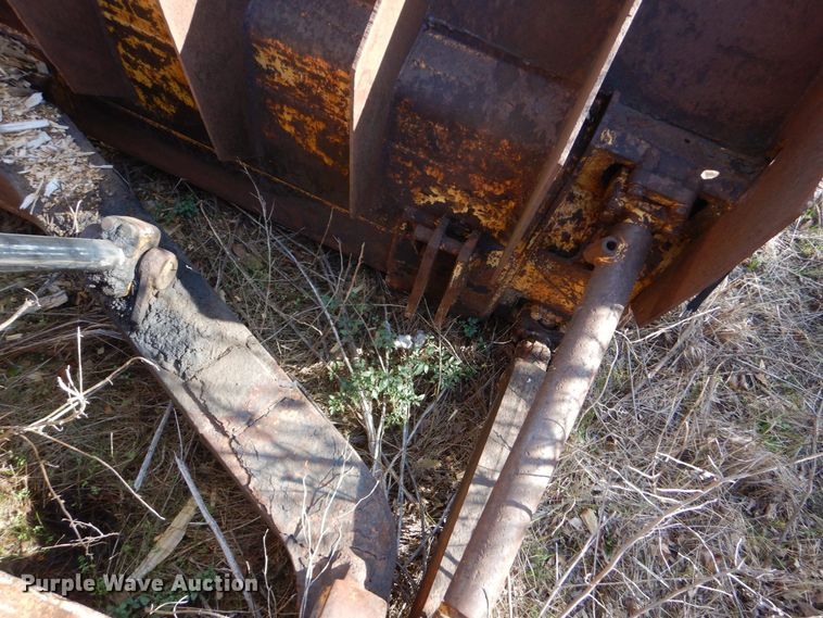 image for item DP8614 1970 Caterpillar D6C  dozer