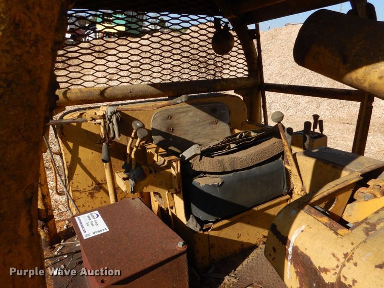 image for item DP8614 1970 Caterpillar D6C  dozer
