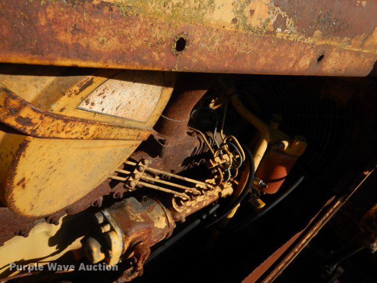 image for item DP8614 1970 Caterpillar D6C  dozer