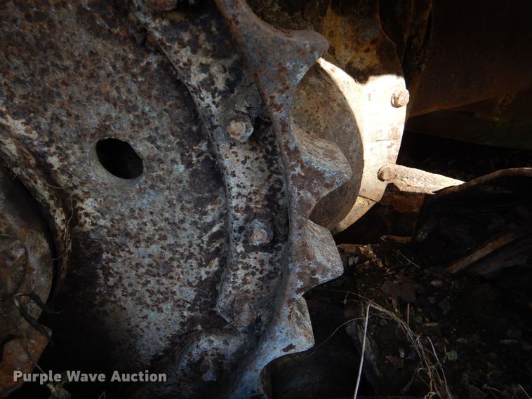 image for item DP8614 1970 Caterpillar D6C  dozer