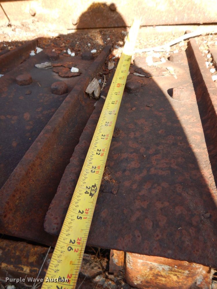 image for item DP8614 1970 Caterpillar D6C  dozer