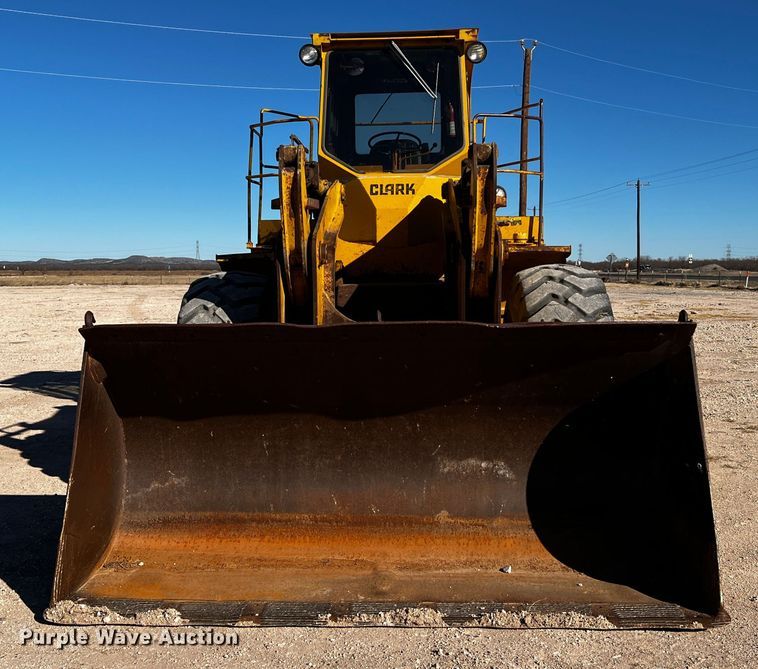image for item DQ1948 Clark 125B  wheel loader