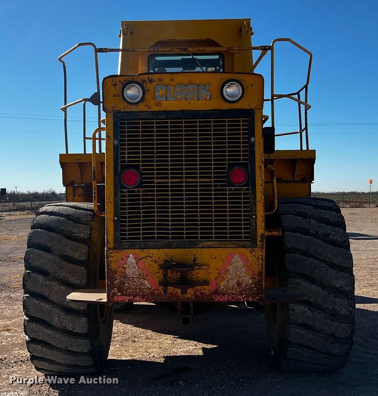 image for item DQ1948 Clark 125B  wheel loader