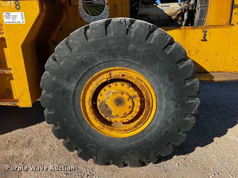 image for item DQ1948 Clark 125B  wheel loader