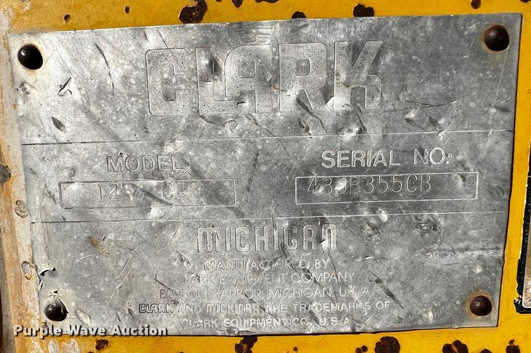 image for item DQ1948 Clark 125B  wheel loader